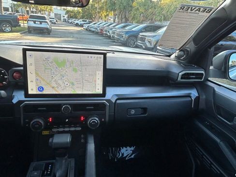 Used 2025 Toyota 4Runner TRD Off-Road Premium image 17