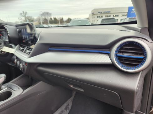 Used 2024 Chevrolet Trax LS w/ Driver Confidence Package image 18