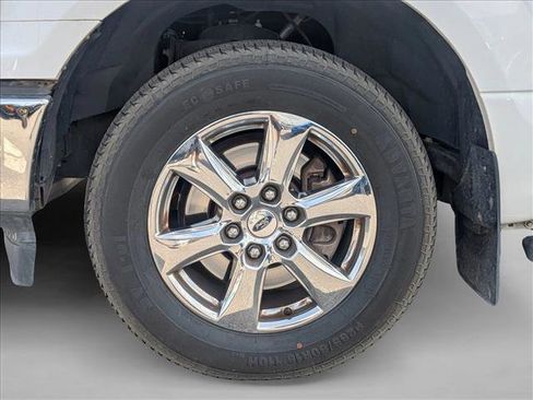 Used 2019 Ford F150 XLT w/ Equipment Group 302A Luxury RWD image 16