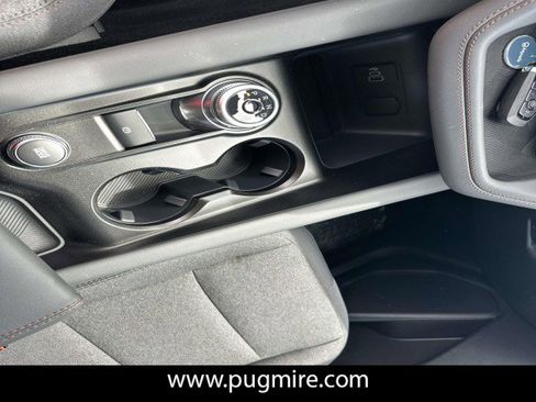 New 2026 Ford Explorer Active image 33