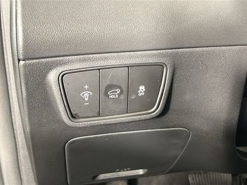 Certified 2024 Hyundai Tucson Limited AWD/4WD image 19