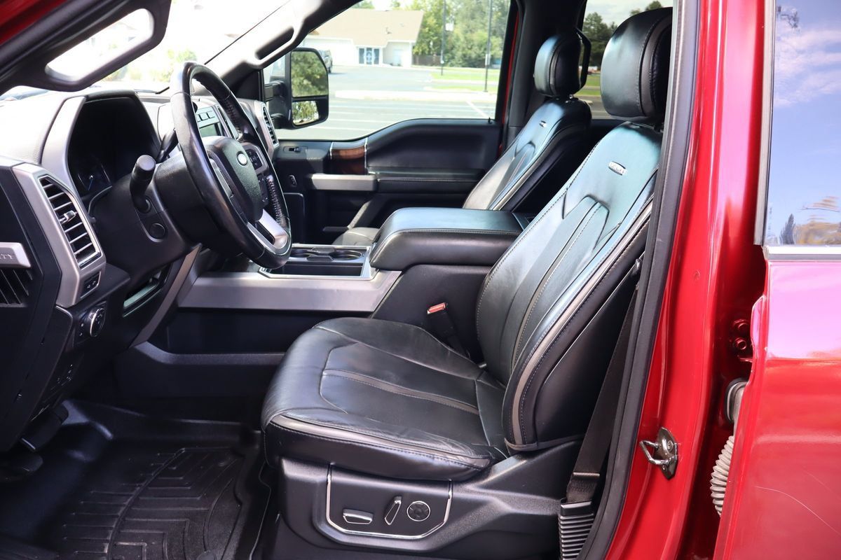 Used 2017 Ford F250 Platinum w/ Platinum Ultimate Package AWD/4WD image 19