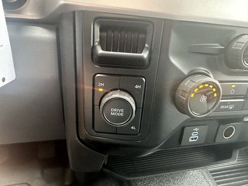 New 2025 Ford F550 XL 4x4 w/ XL Chrome Package image 39