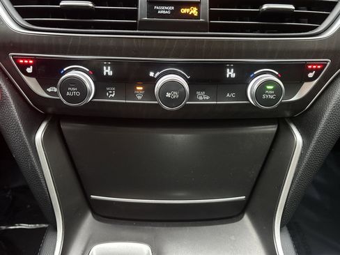 Used 2018 Honda Accord EX-L image 18