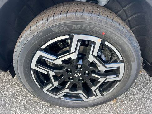 New 2025 Hyundai Santa Cruz Limited image 19