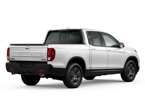 New 2026 Honda Ridgeline TrailSport image 2