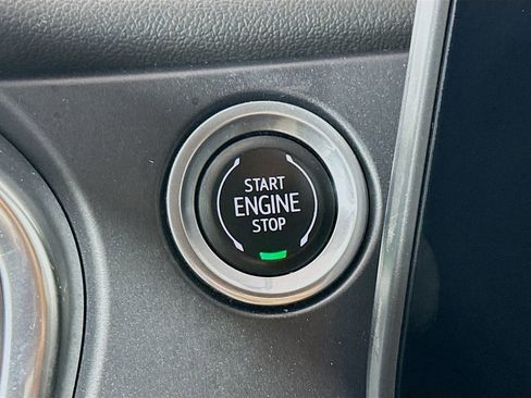 Used 2023 Chevrolet Blazer LT image 20