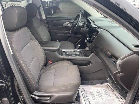 Used 2018 Chevrolet Traverse LT w/ LPO, Cargo Package AWD/4WD image 29