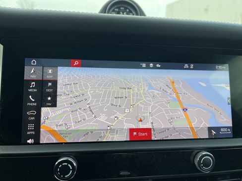 Used 2023 Porsche Macan GTS image 18