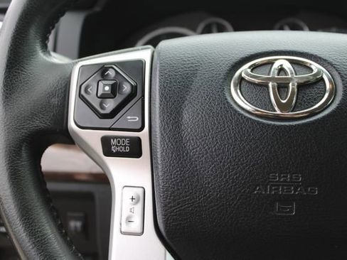 Used 2017 Toyota Tundra Limited w/ Limited Premium Package AWD/4WD image 25