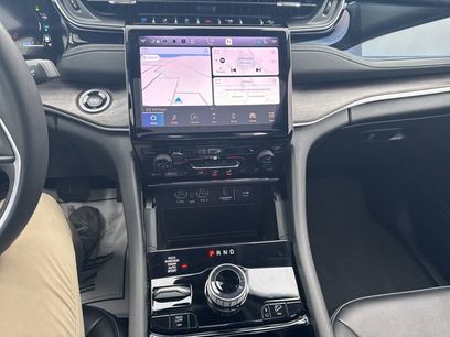 Used 2023 Jeep Grand Cherokee 4WD 4xe