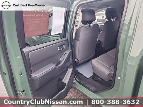 Used 2023 Nissan Frontier SV w/ Technology Package image 24