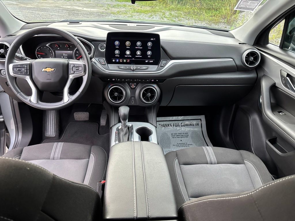 Used 2025 Chevrolet Blazer LT w/ Redline Edition FWD image 22