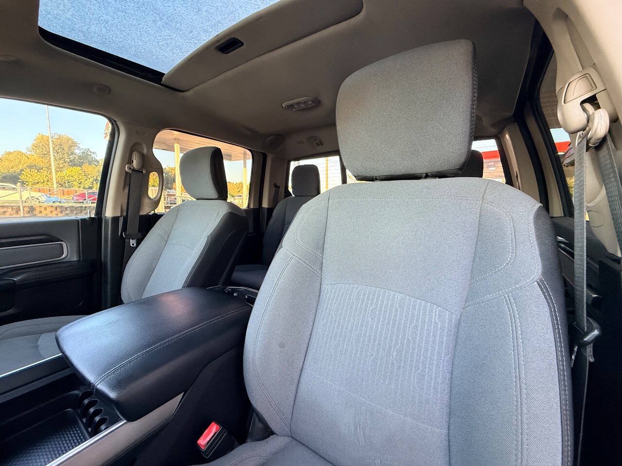 Used 2019 RAM 3500 Big Horn AWD/4WD image 34