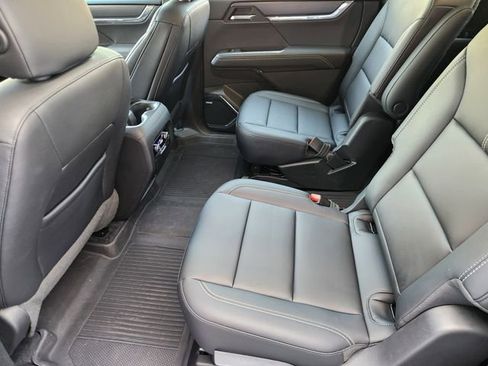 Used 2024 GMC Acadia Elevation w/ LPO, Floor Liner Package image 27