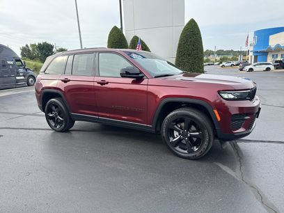 Used 2024 Jeep Grand Cherokee Altitude