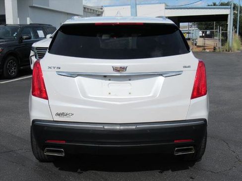 Used 2017 Cadillac XT5 Luxury w/ LPO, Wheel Lock Package image 5