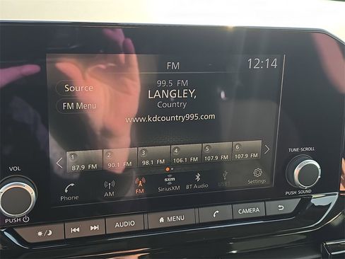 Certified 2024 Nissan Pathfinder SV image 22