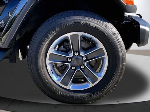 Certified 2023 Jeep Wrangler Sahara w/ Cold Weather Group image 34