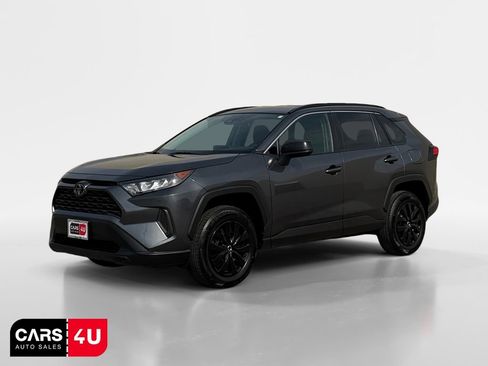 Used 2019 Toyota RAV4 LE w/ All Weather Liner Package image 3