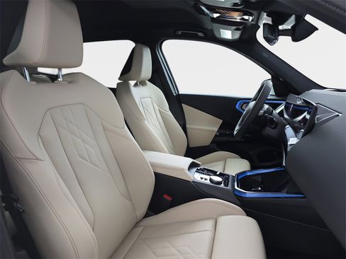 New 2026 BMW X3 xDrive30 w/ Premium Package image 10