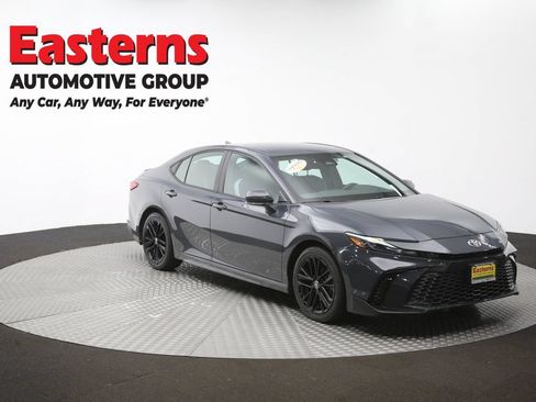 Used 2025 Toyota Camry SE FWD image 48