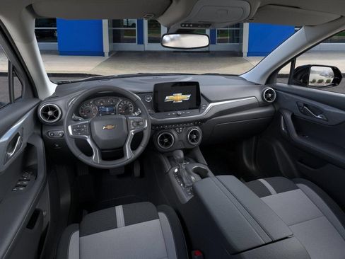 New 2026 Chevrolet Blazer LT w/ Convenience Package FWD image 15