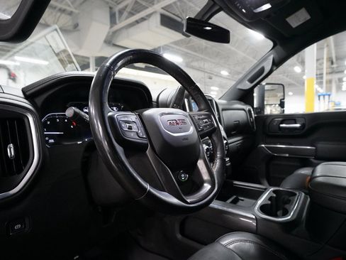 Used 2023 GMC Sierra 2500 AT4 w/ Gooseneck/5TH Wheel Package image 8