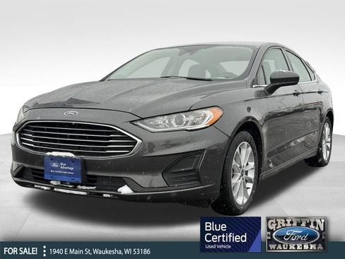 Certified 2020 Ford Fusion SE image 1