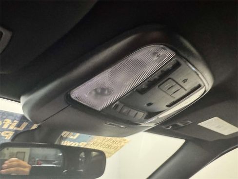 Used 2021 Dodge Durango R/T w/ Blacktop Package image 28