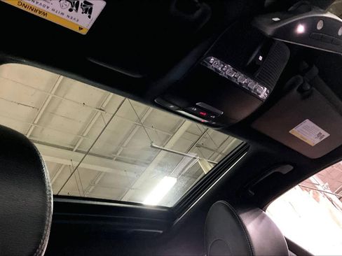 Used 2017 Mercedes-Benz E 300 4MATIC image 14