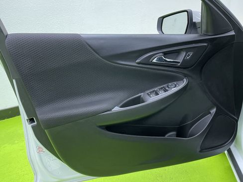 Used 2024 Chevrolet Malibu LT image 16