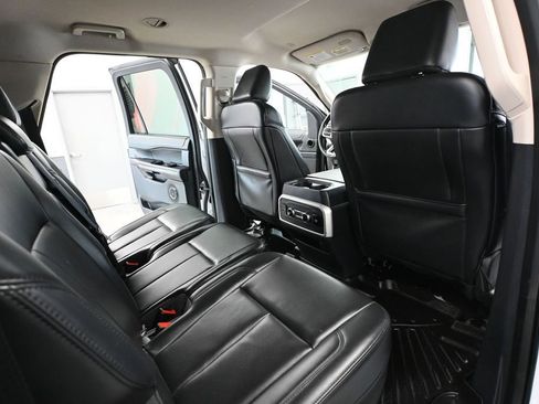 Used 2022 Ford Expedition Max XLT AWD/4WD image 48