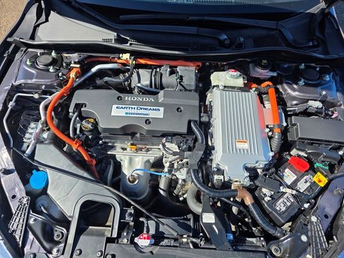 Used 2015 Honda Accord Touring image 28