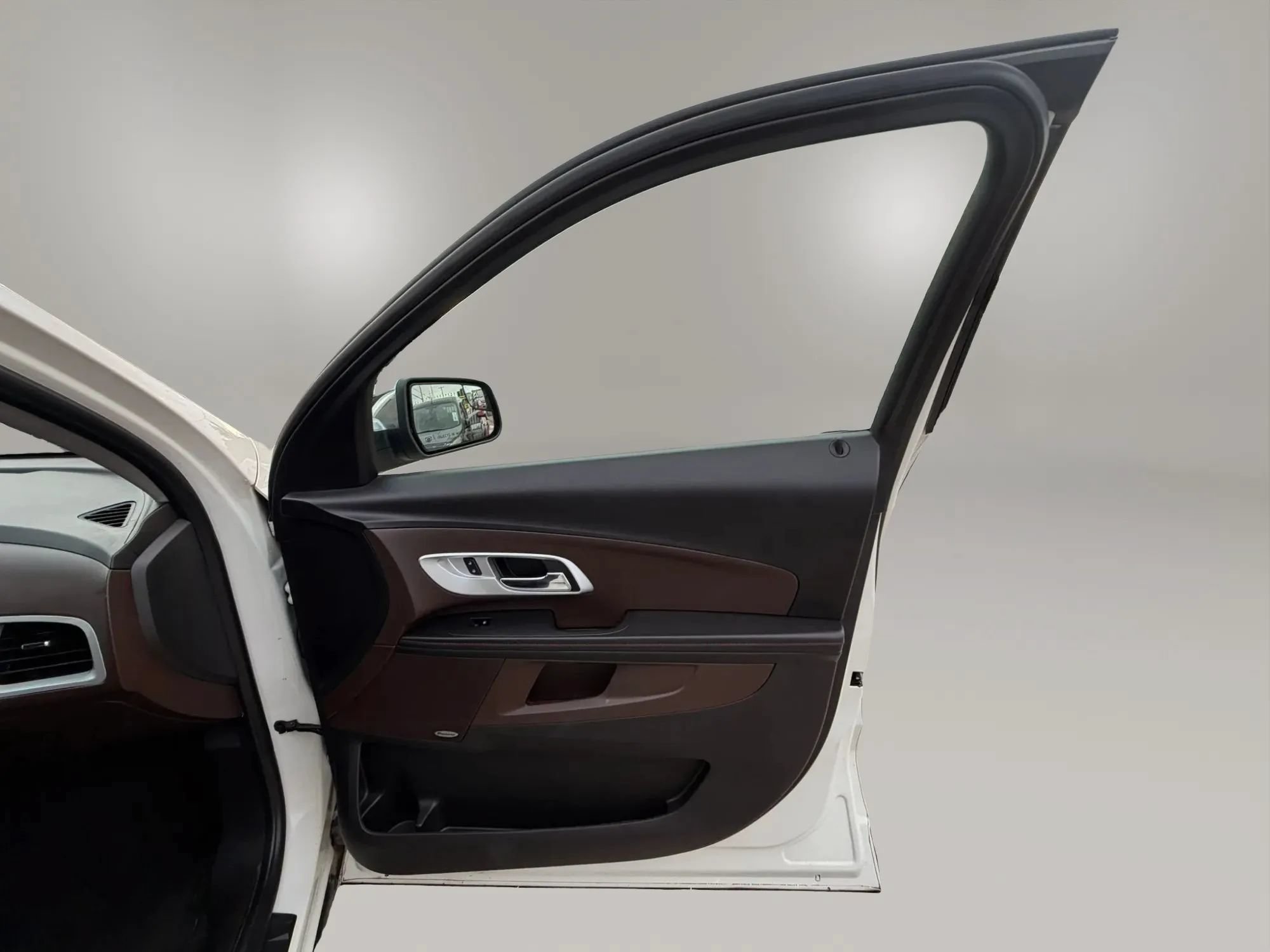 Used 2013 Chevrolet Equinox LTZ FWD image 34