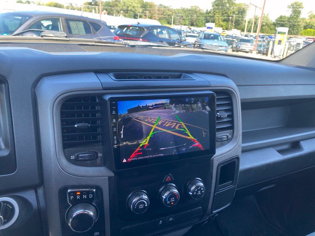 Used 2019 RAM 1500 Express w/ Express Value Package AWD/4WD image 12