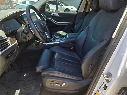 Used 2021 BMW X7 xDrive40i AWD/4WD image 22