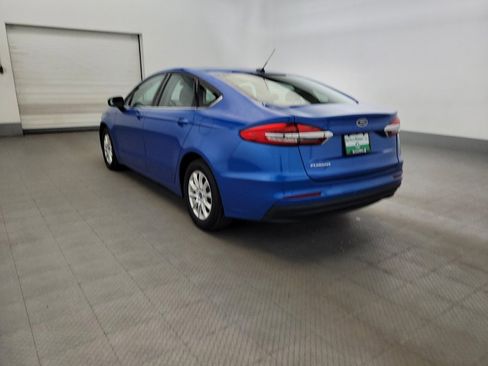 Used 2019 Ford Fusion S FWD image 5