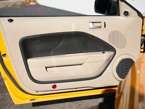 Used 2008 Ford Mustang GT image 18