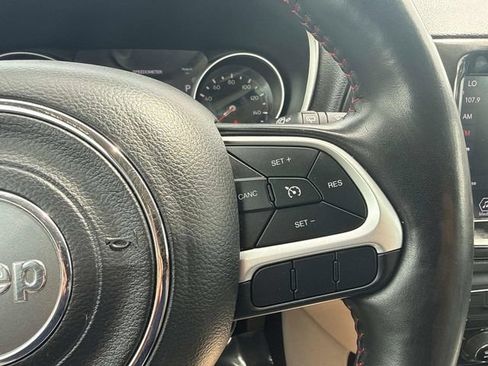 Used 2020 Jeep Compass Limited AWD/4WD image 23
