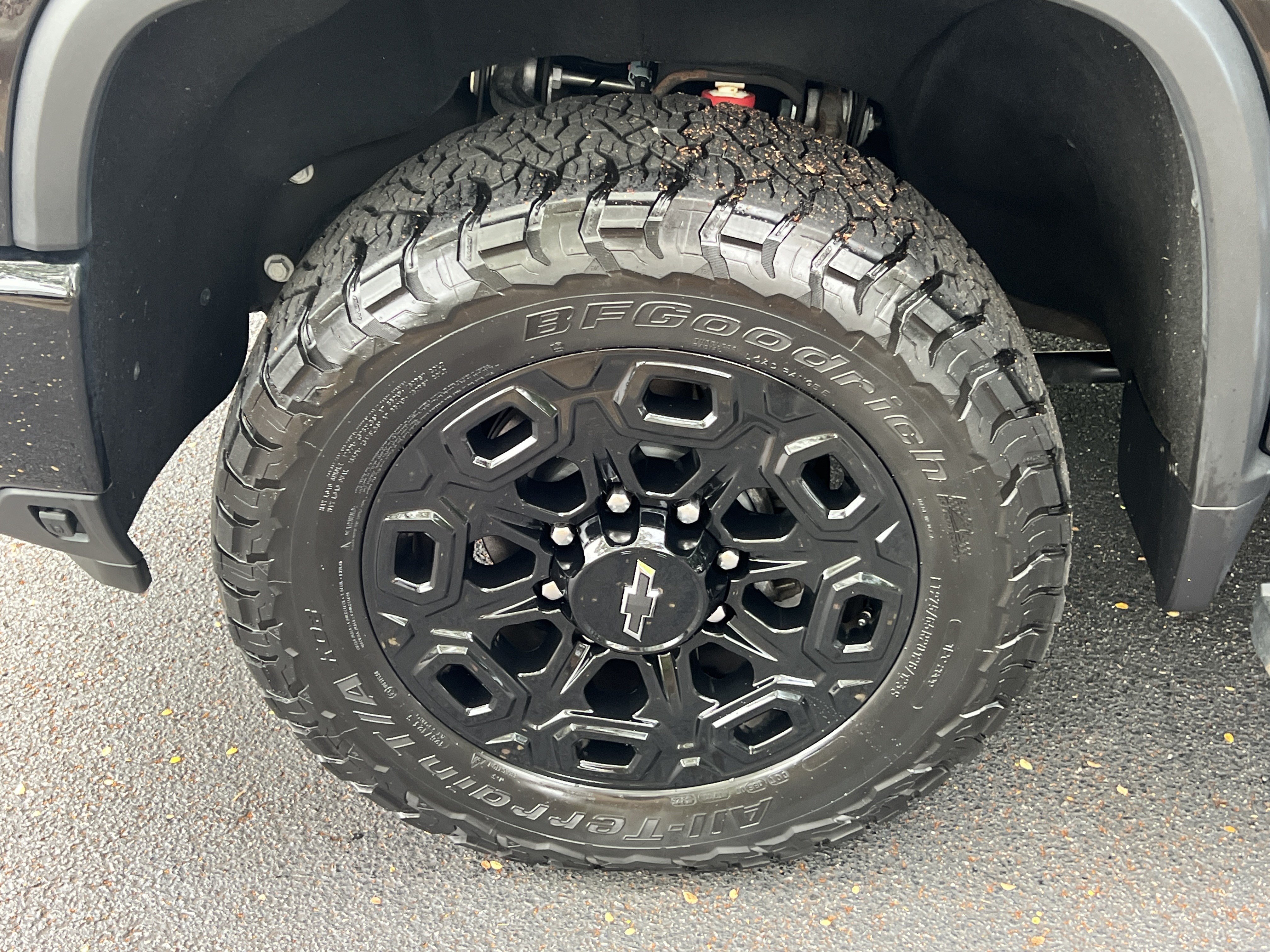 Certified 2024 Chevrolet Silverado 2500 High Country w/ High Country Premium Package AWD/4WD image 13