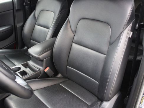 Used 2022 Kia Sportage EX FWD image 14