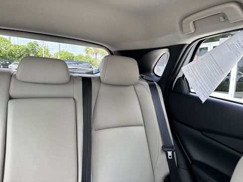 Used 2023 MAZDA CX-30 AWD 2.5 S w/ Preferred Package image 19