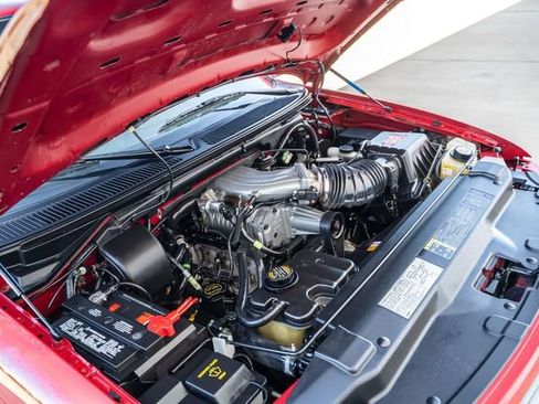 Used 2004 Ford F150 Lightning image 34