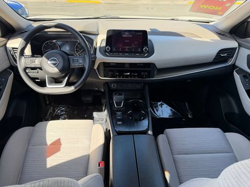 Used 2023 Nissan Rogue SV FWD image 31