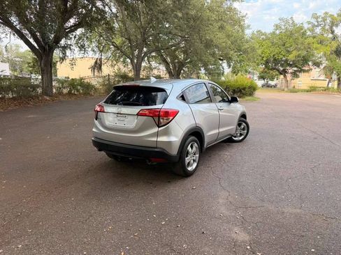 Used 2016 Honda HR-V LX image 5