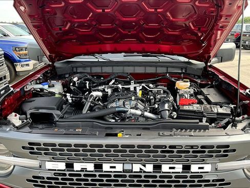 New 2026 Ford Bronco Badlands AWD/4WD image 11