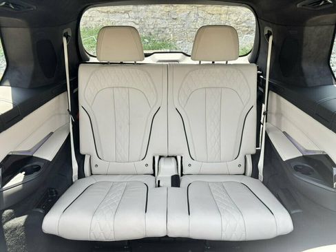 Used 2020 BMW X7 M50i w/ Executive Package AWD/4WD image 22