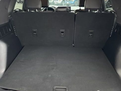 Used 2023 Ford Escape SE image 35