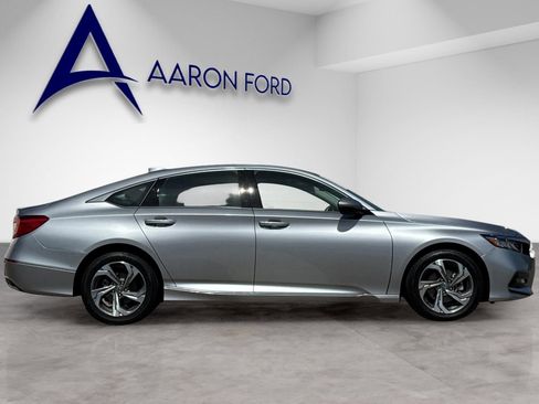 Used 2018 Honda Accord EX-L image 6